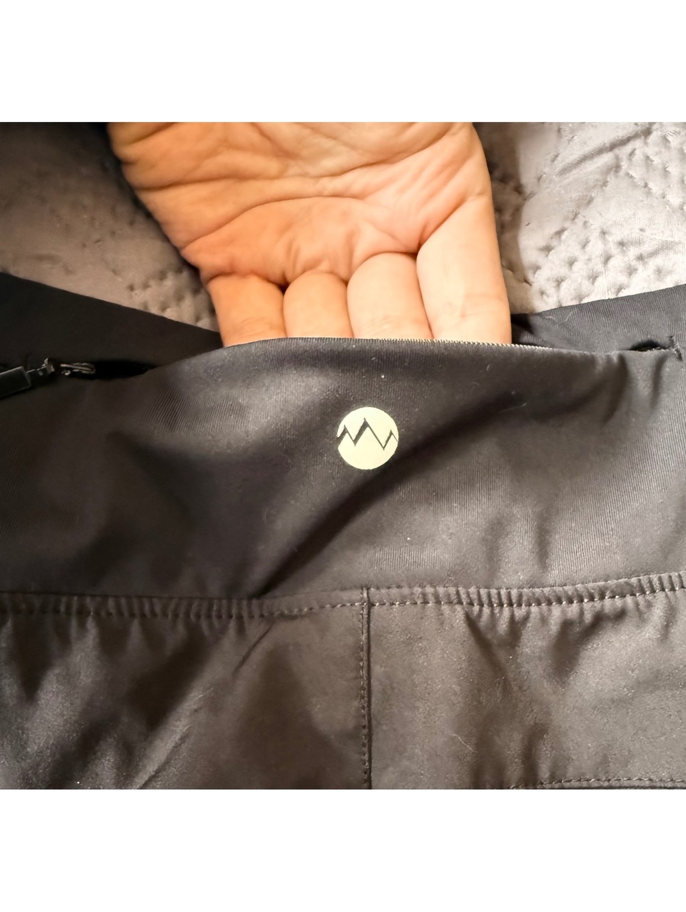 Willit Women’s Athletic Running Shorts Black Size S Zip Pockets - Picture 7 of 8